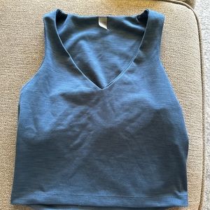 women’s small Beyond Yoga cropped tank top